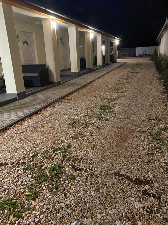 Apartament Levendula Vendeghaz Hajduboszormeny Zewnętrze zdjęcie